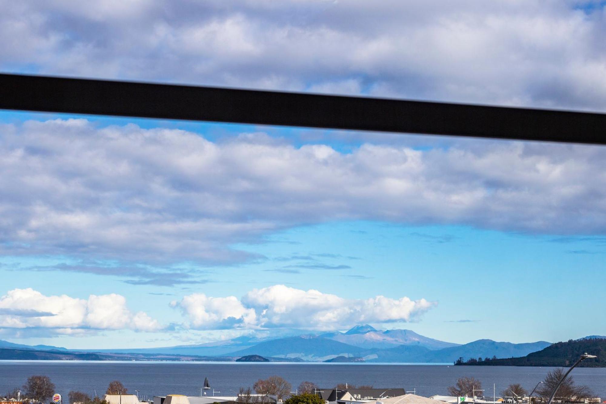 The Lake House Lac Lac Taupo Extérieur photo